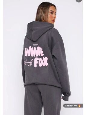 NWT White Fox hoodie XS/S